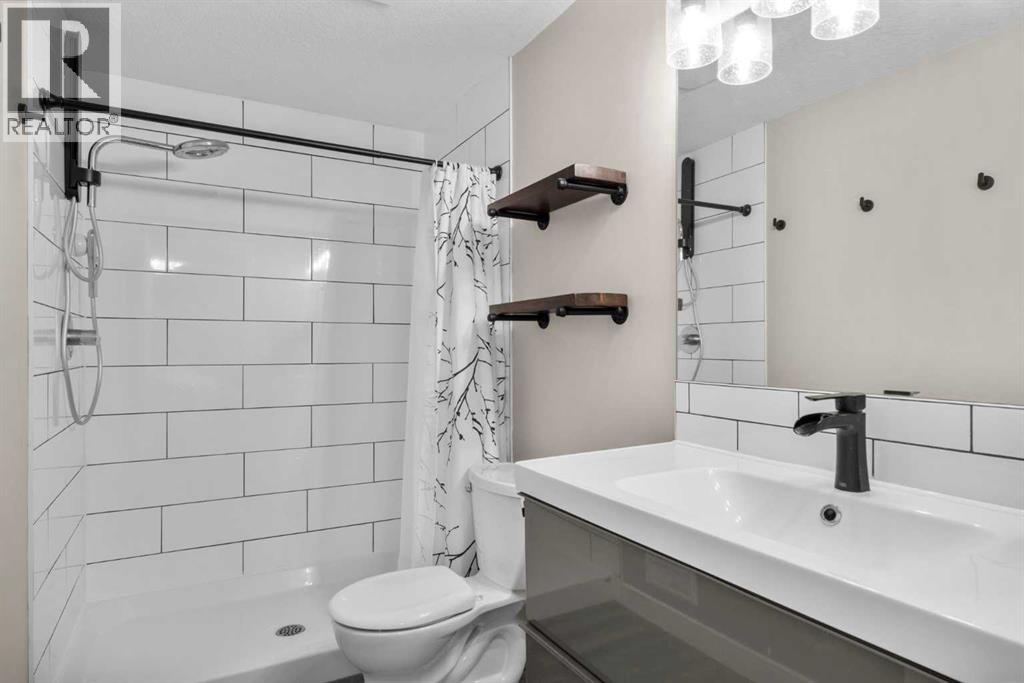 82 Cranbrook Crescent SE — photo 40