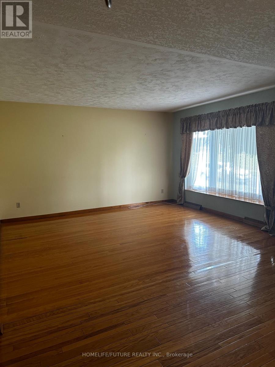 822 ALICE STREET - 13
