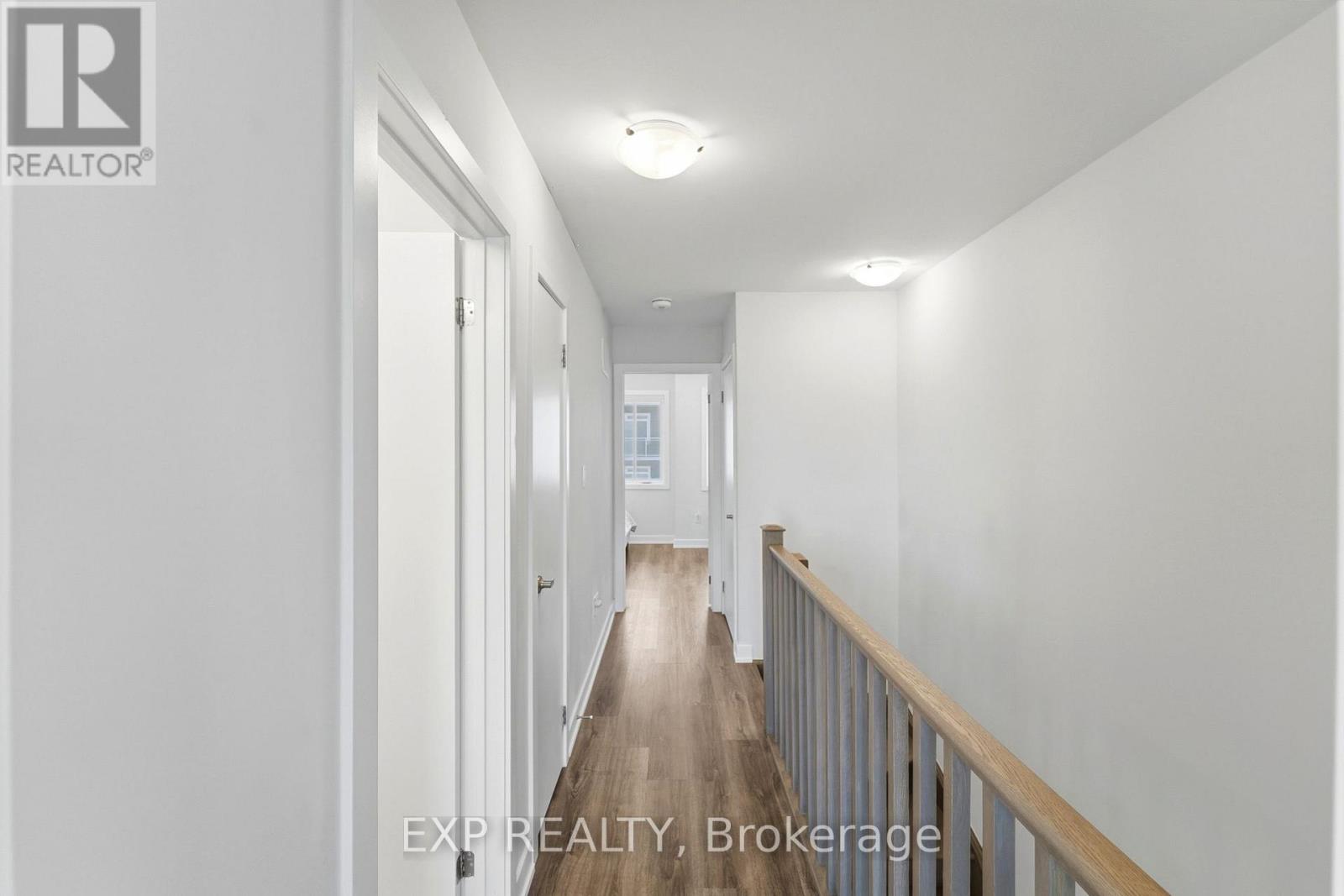 19 MARKLE CRESCENT - 17