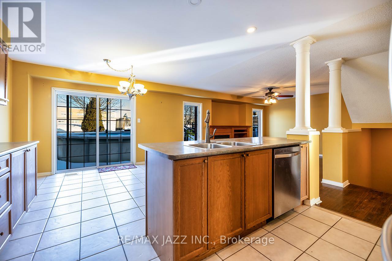 1238 OAKHILL AVENUE — photo 13