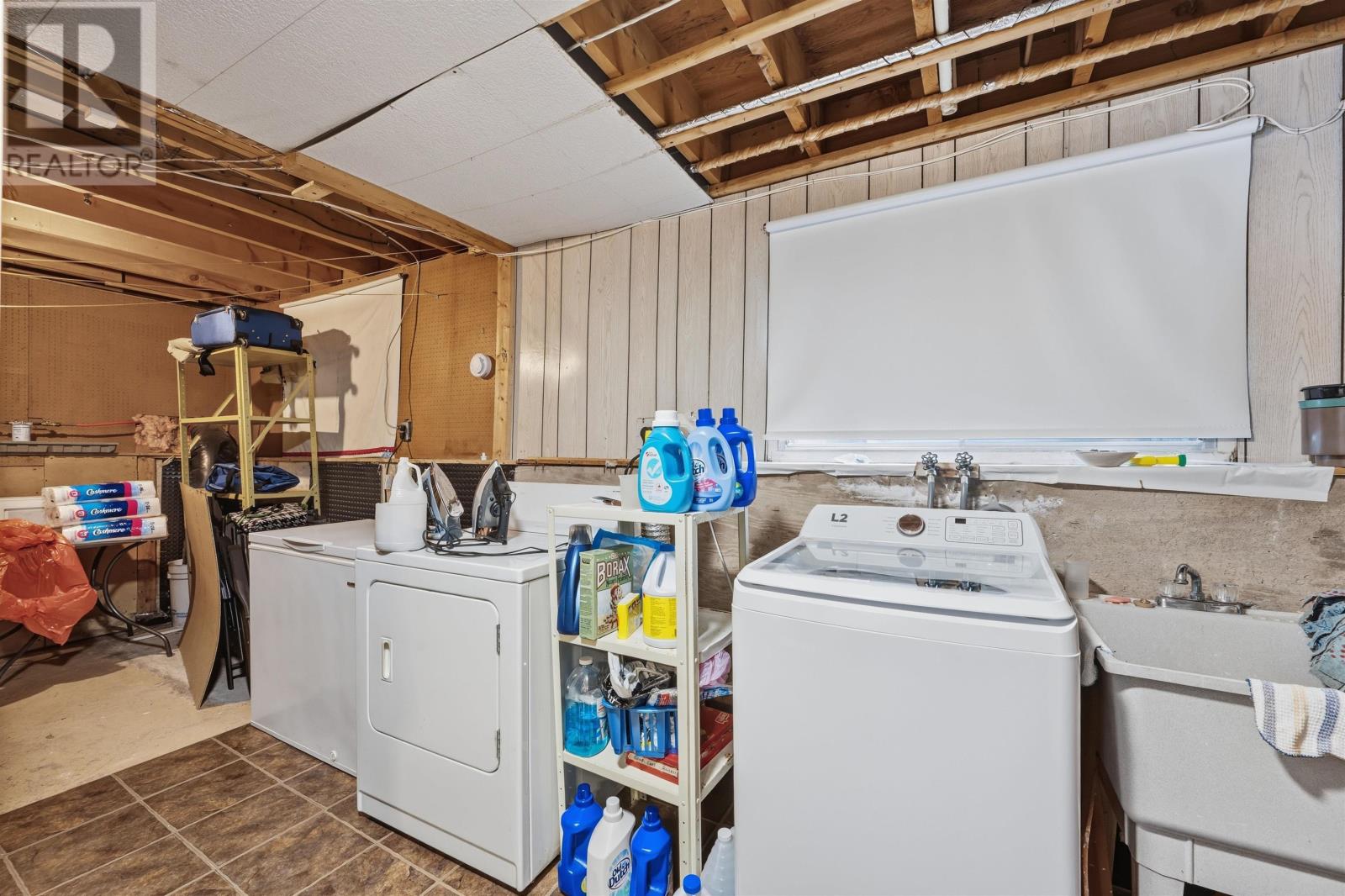 35 Somerset Street — photo 30