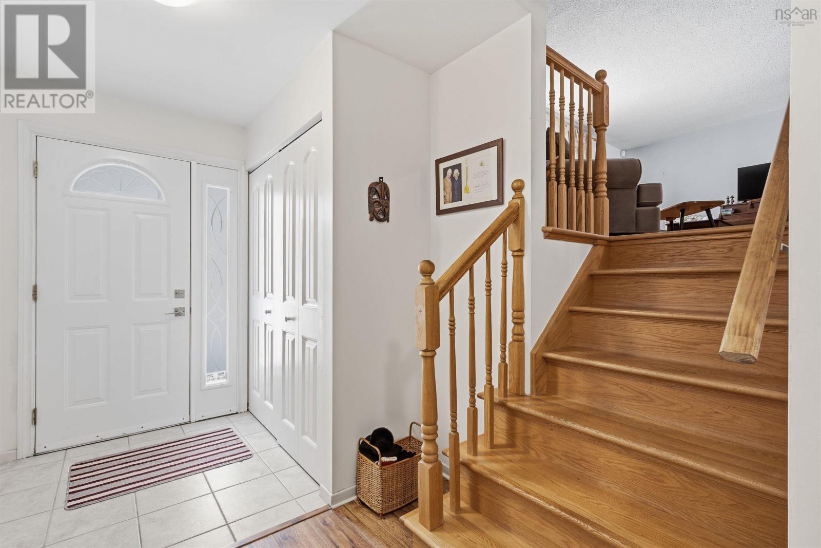 35 Somerset Street — photo 3