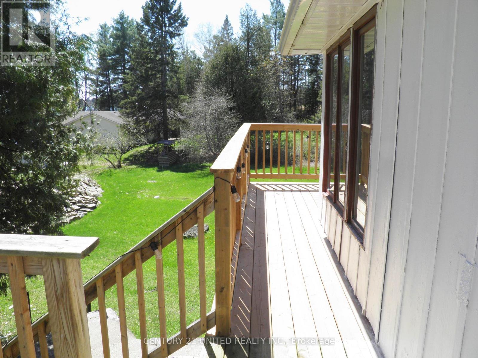 106 LAKEVIEW CRESCENT - 11