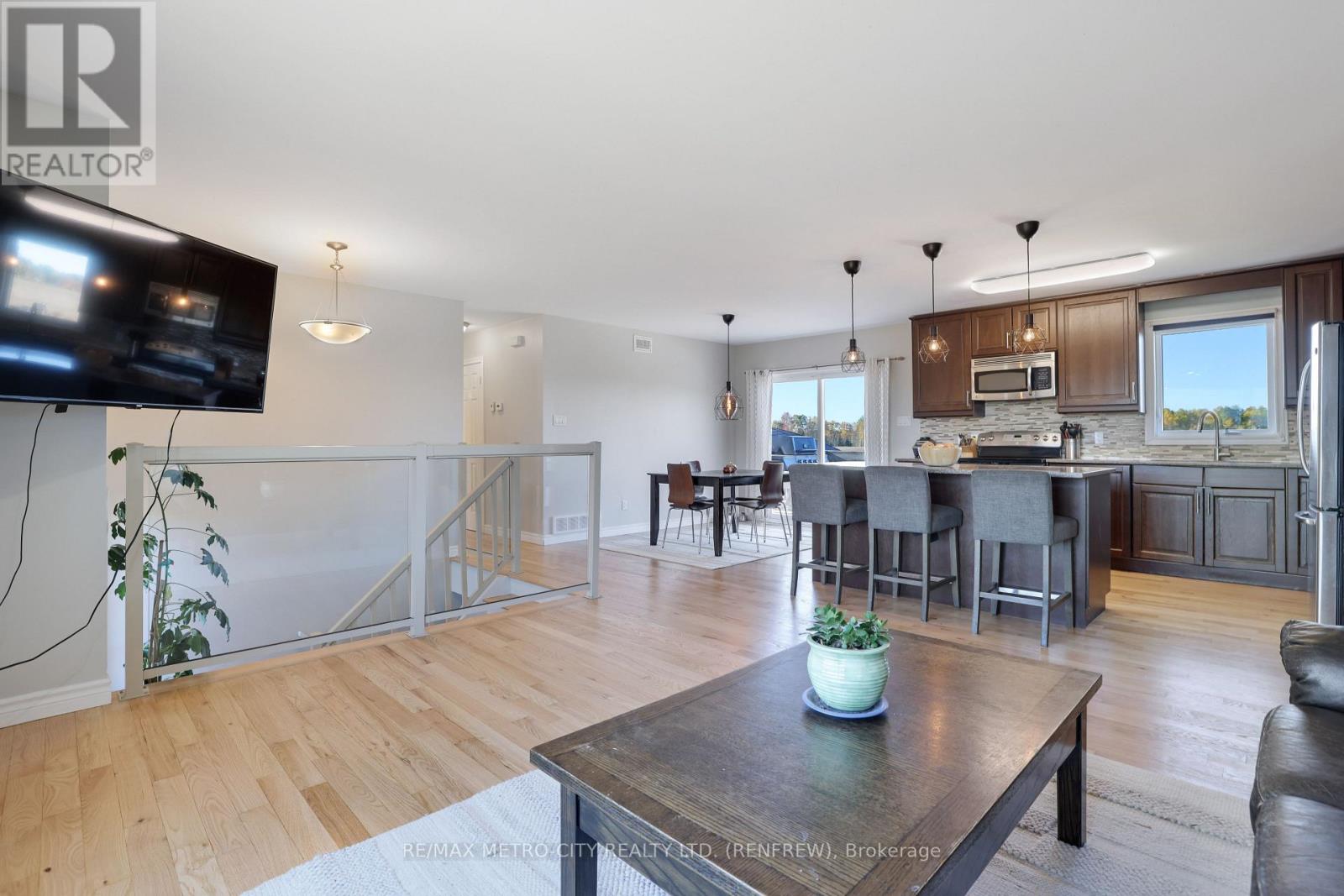 2431 EADY ROAD - 9