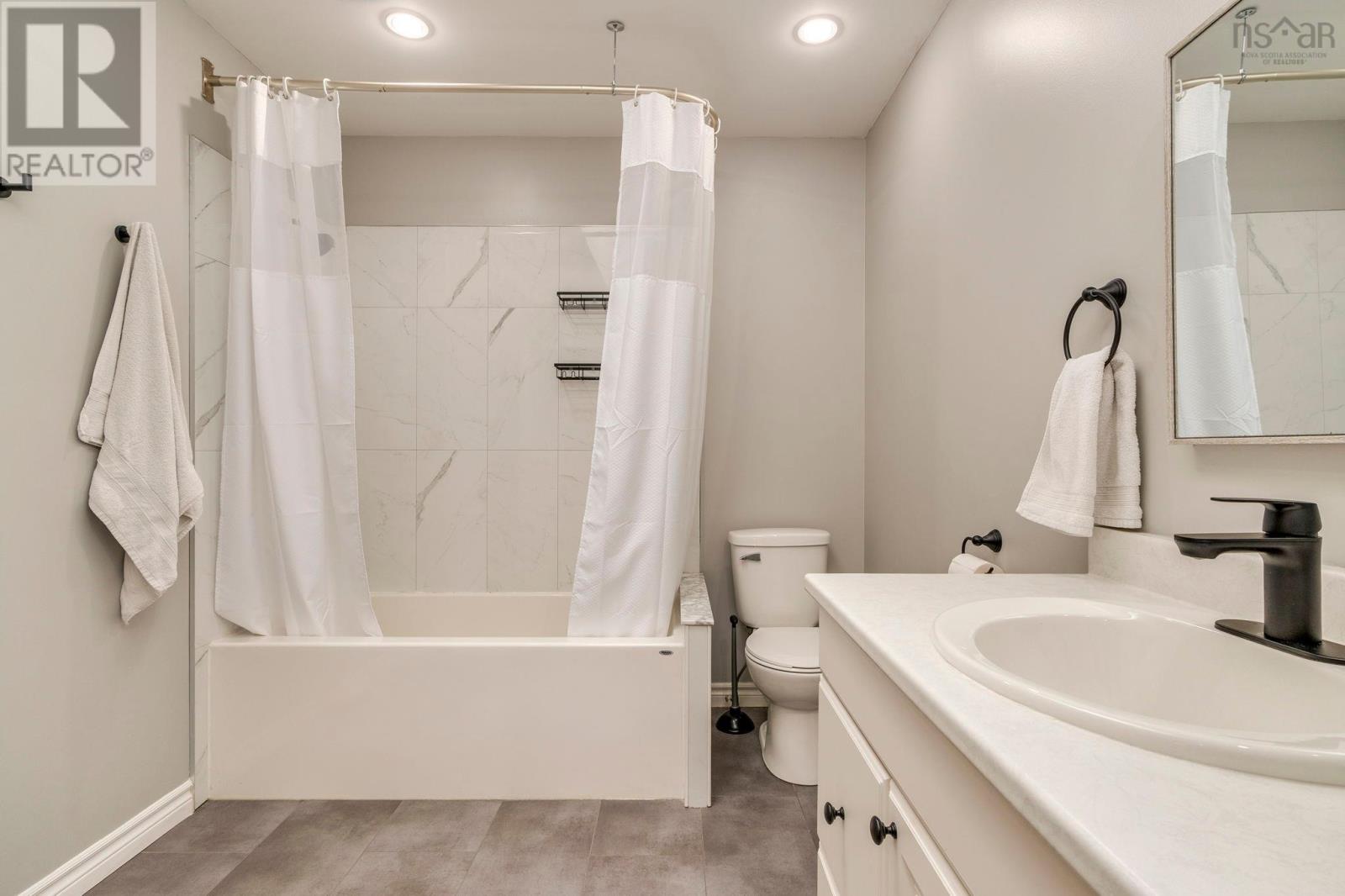 Property 22 of 50 of 4 Linden Court