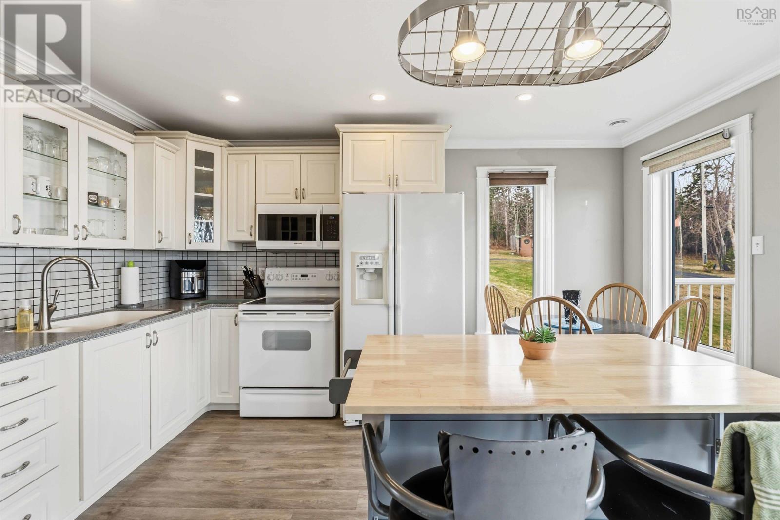 Property 16 of 48 of 39 Blomidon View Lane