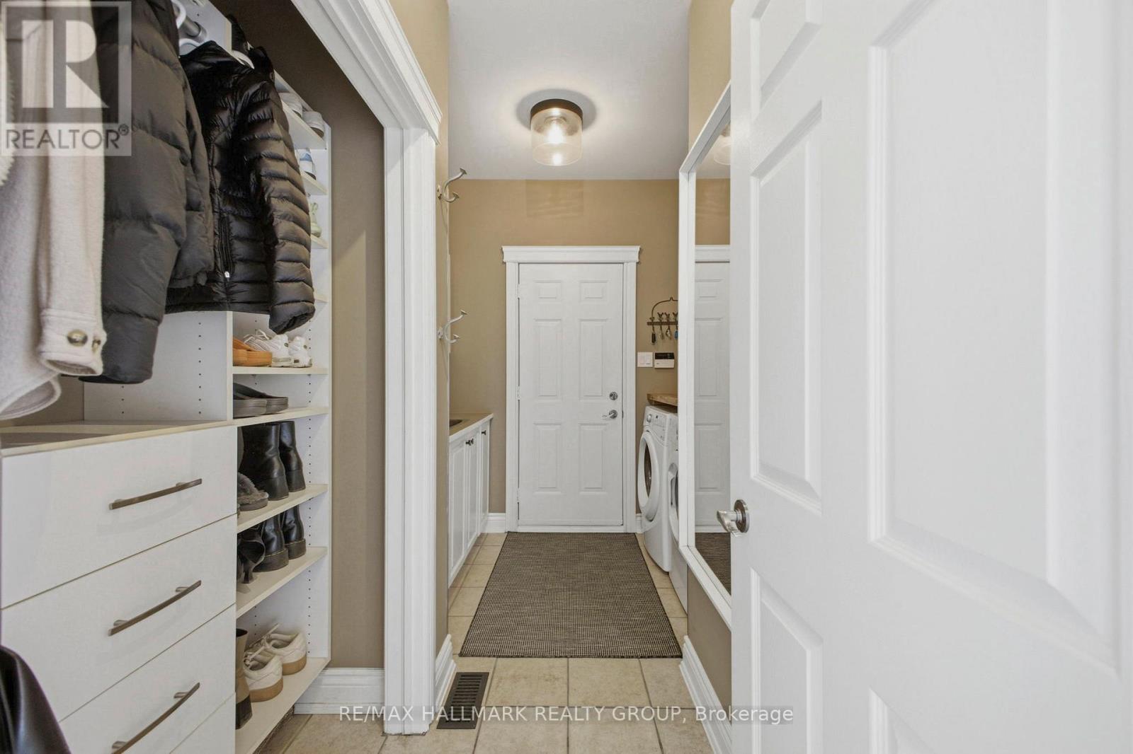 1518 MONAGHAN LANE - 8
