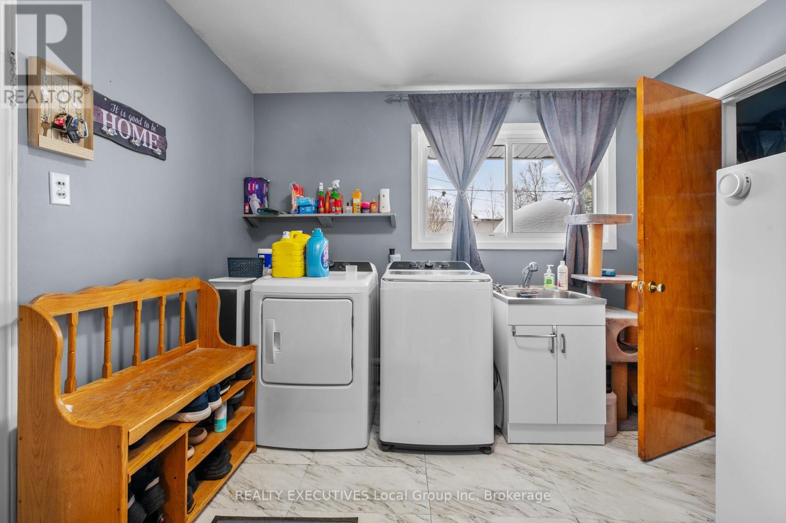 457 PRINCESS STREET W - 24