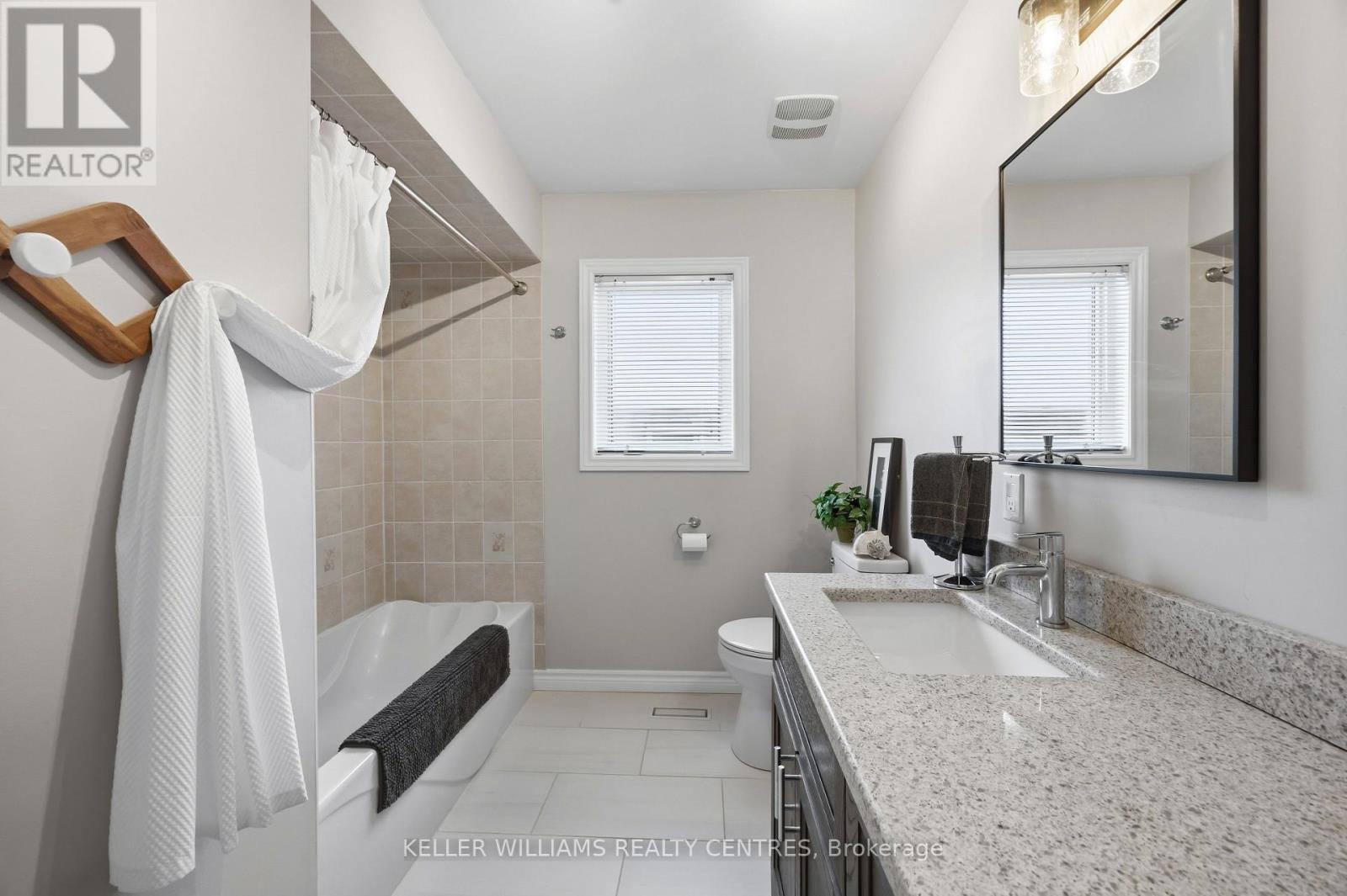 13 SURREY DRIVE - 21