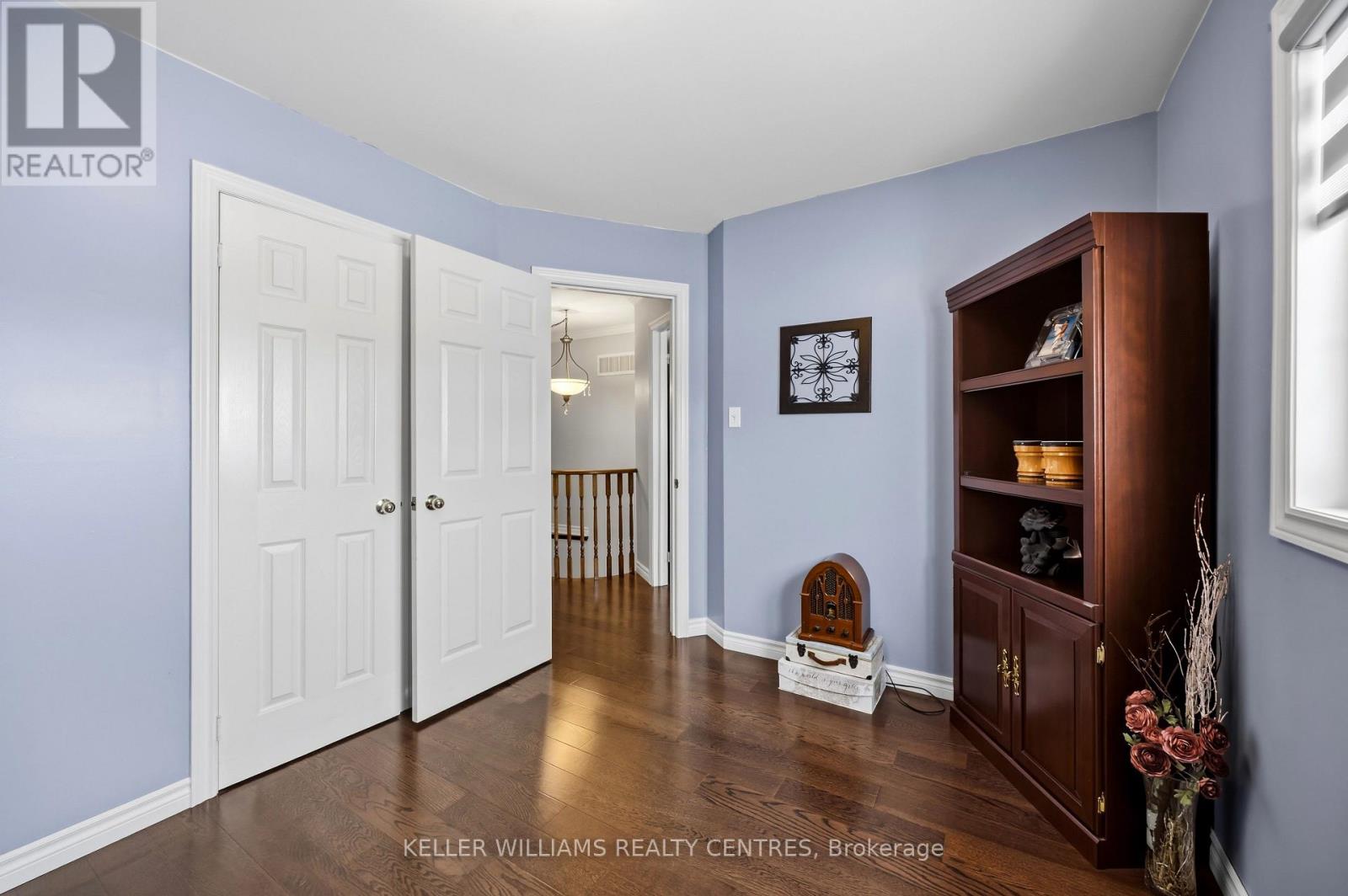 13 SURREY DRIVE - 19