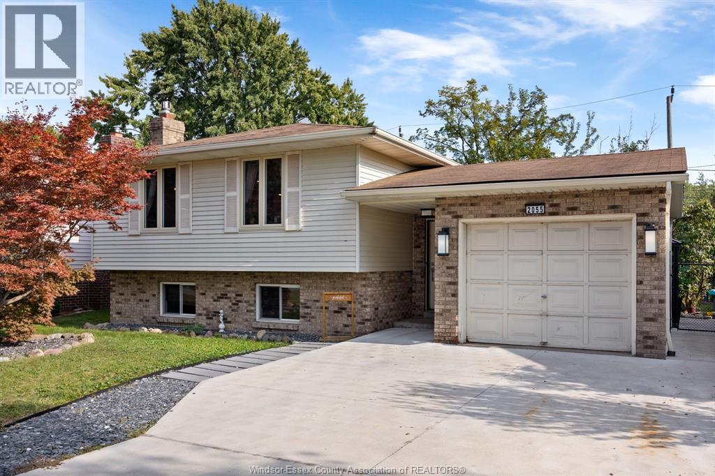 2055 GRAND MARAIS ROAD West - photo 2