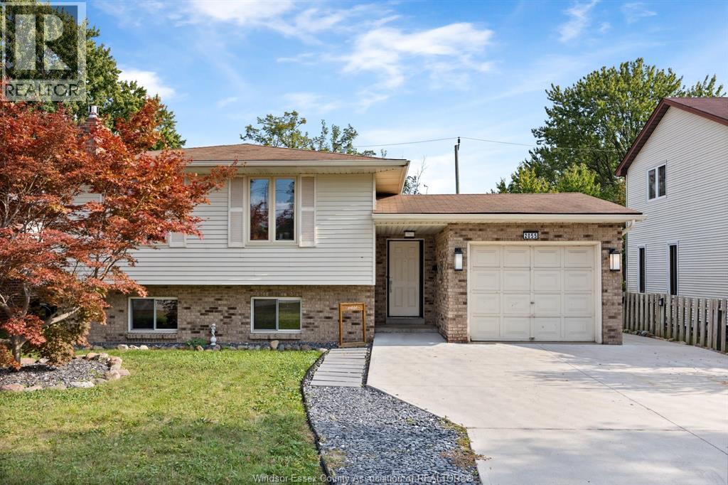 2055 GRAND MARAIS ROAD West - photo 3