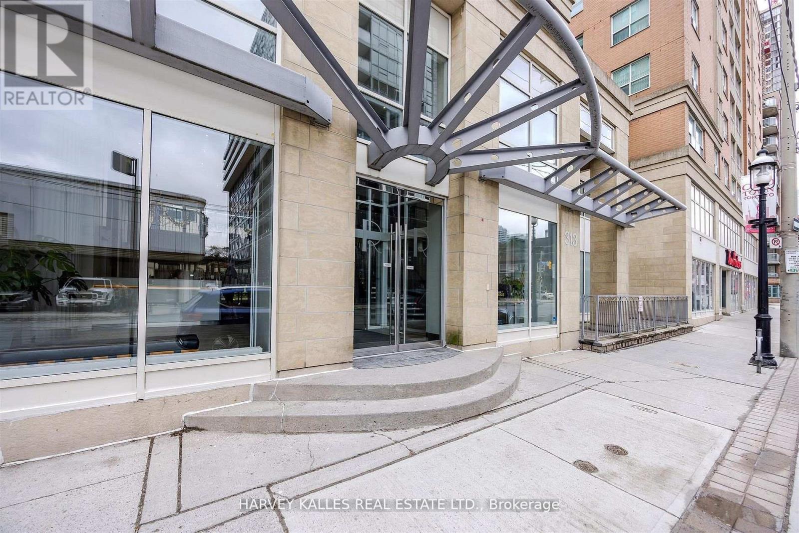 #1405 323 RICHMOND STREET E - 3