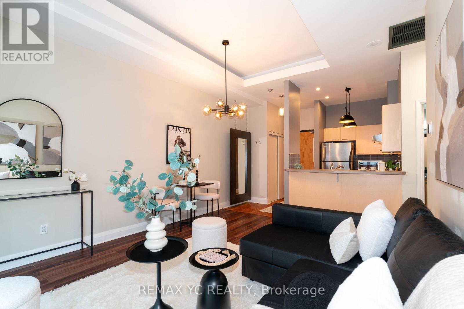#306 8 WELLESLEY STREET E - 10