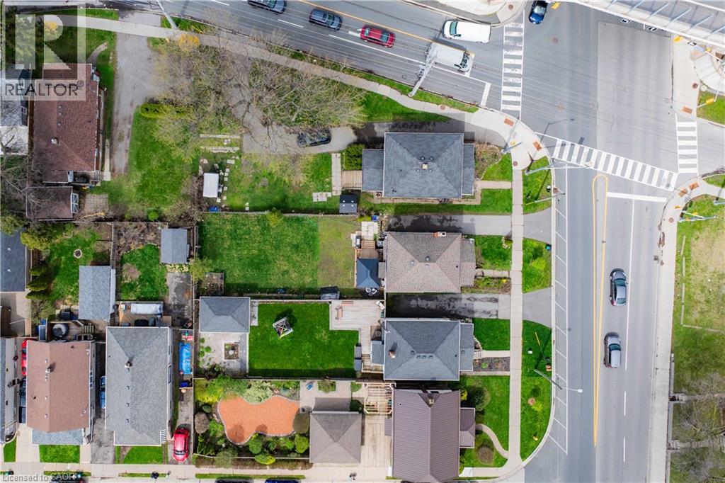 243 GENEVA Street, St. Catharines, Ontario, L2R4R2 — Photo 23
