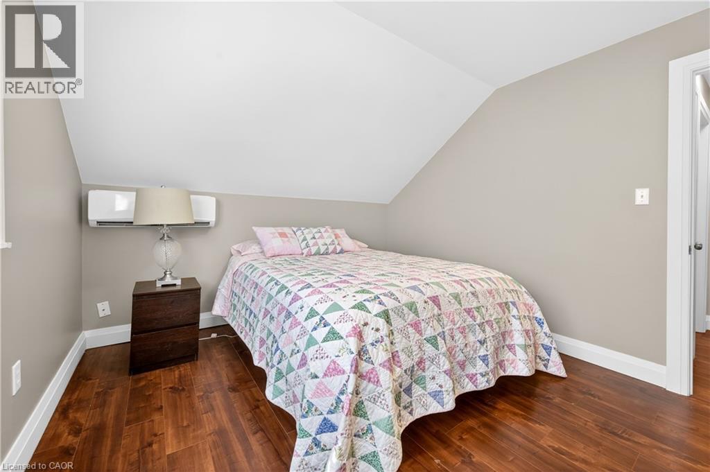 113 NIAGARA Street - 25