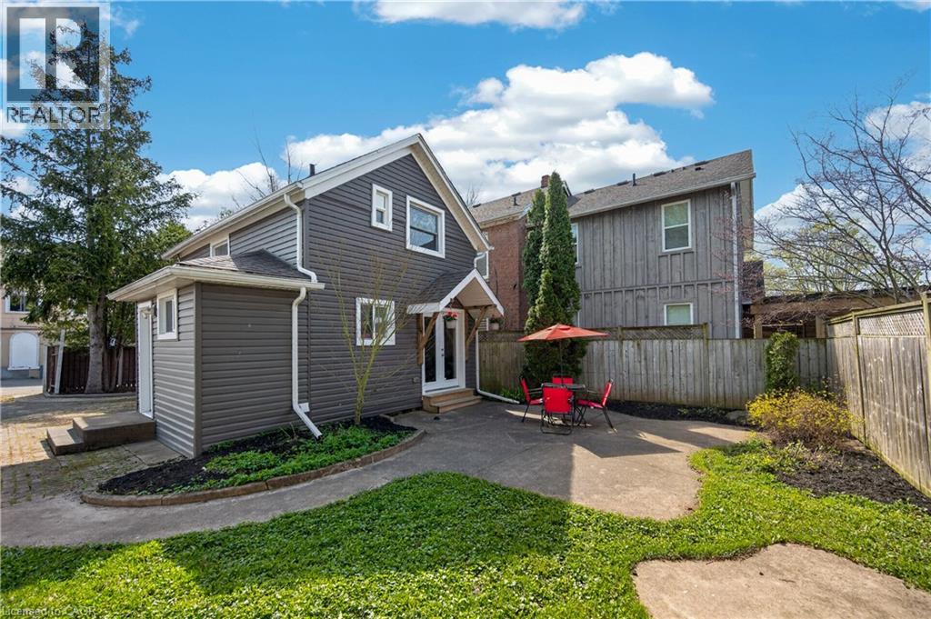113 NIAGARA Street - 40