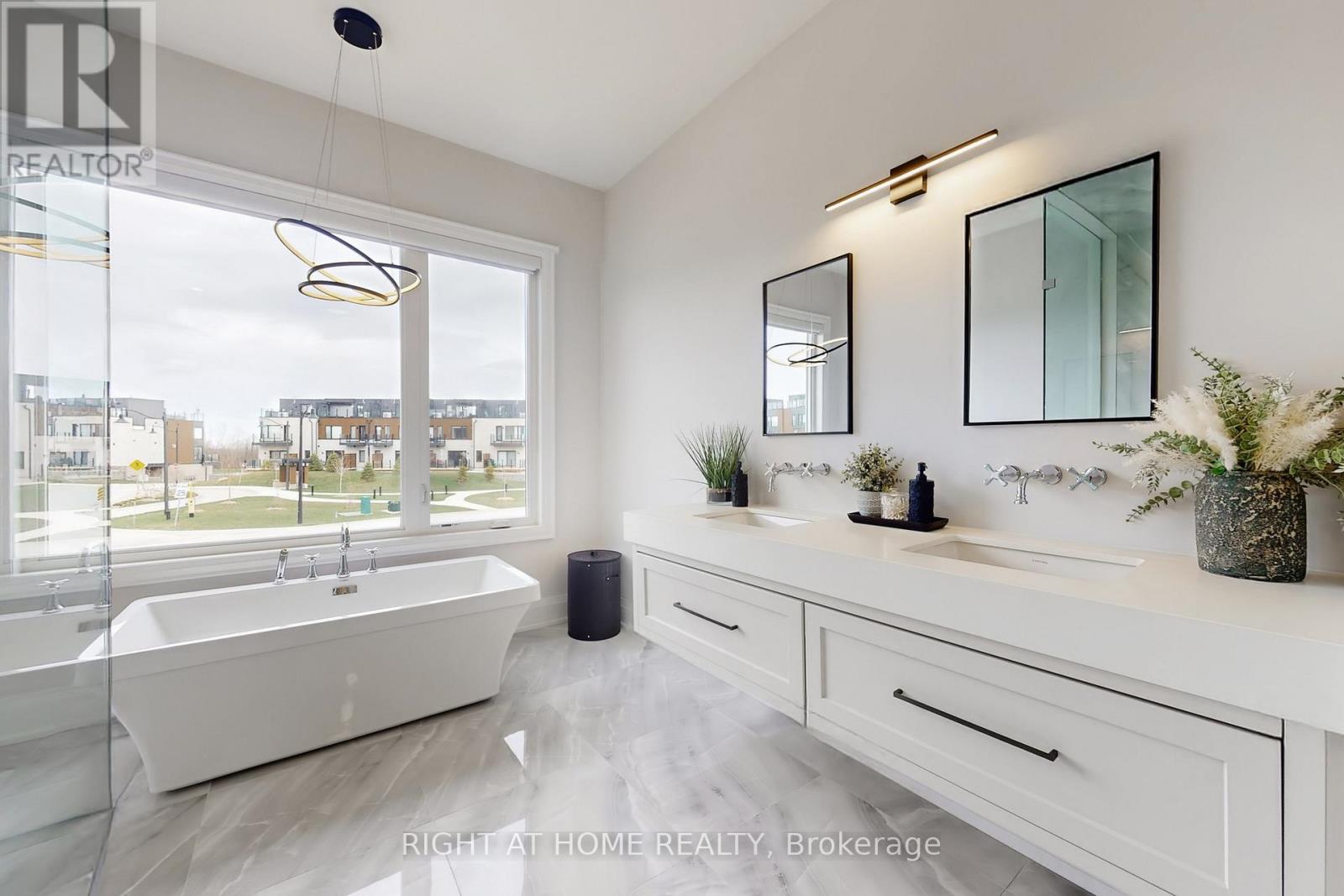 110 SLADDEN COURT - 21