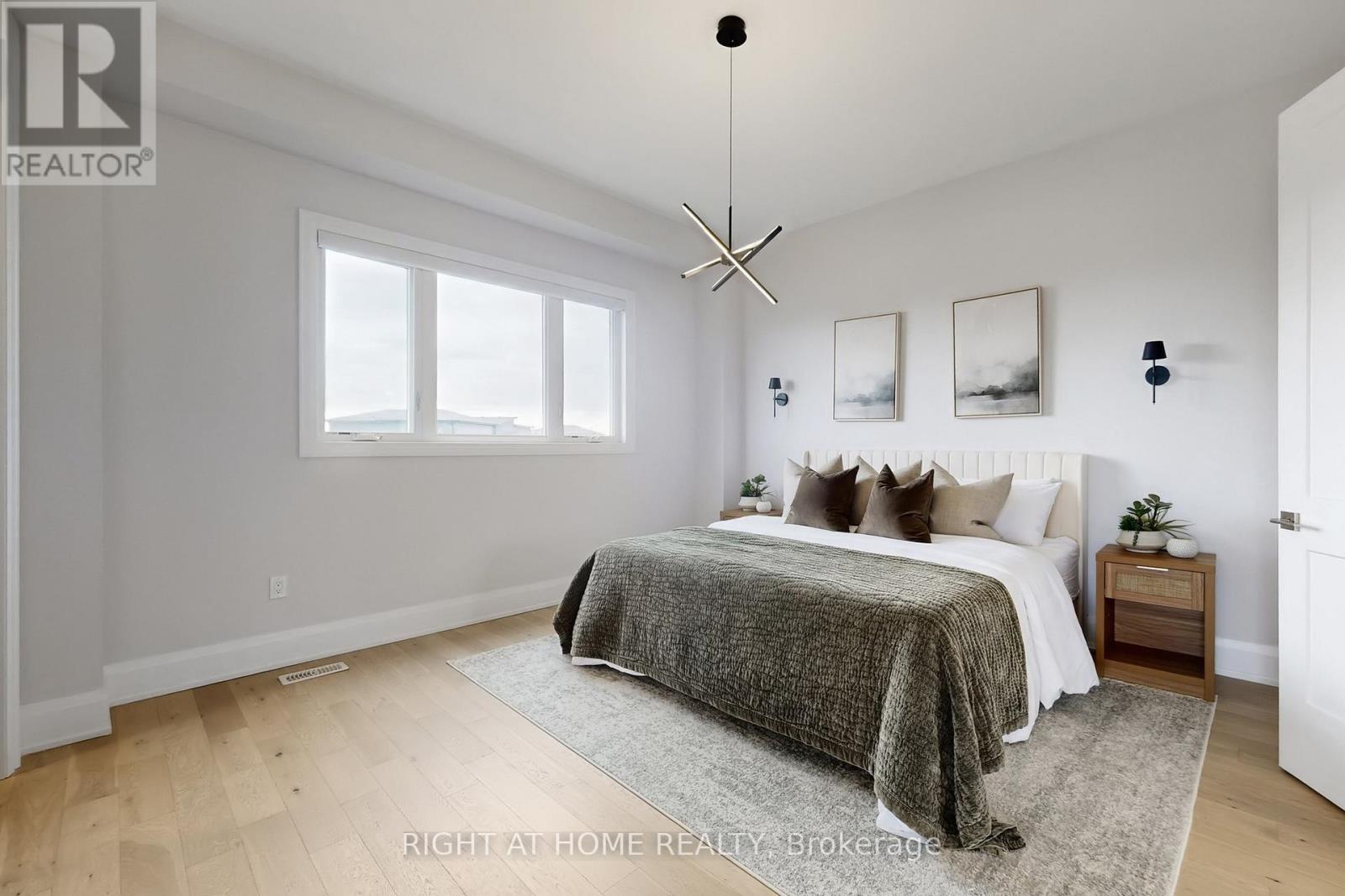 110 SLADDEN COURT - 19