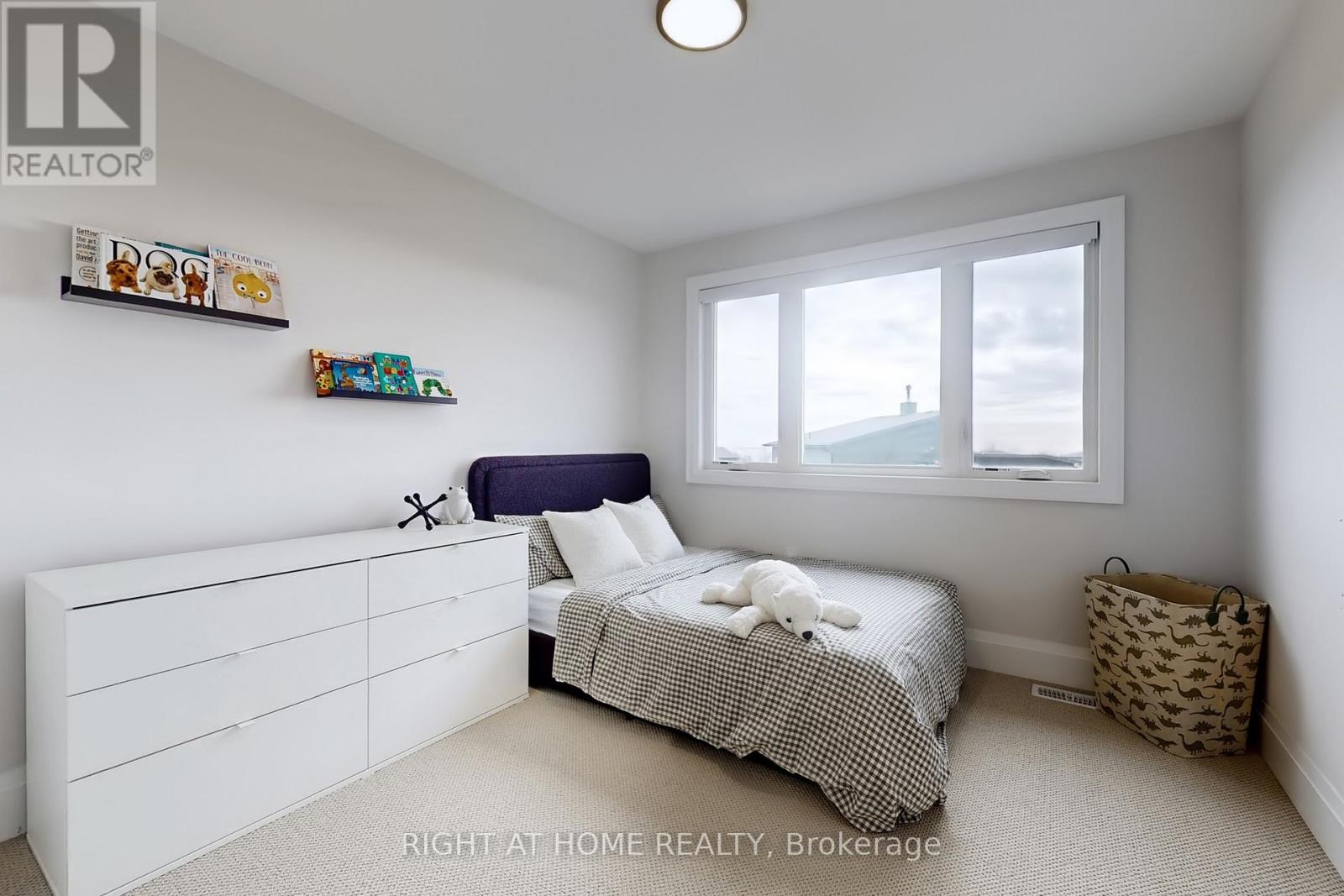 110 SLADDEN COURT - 29