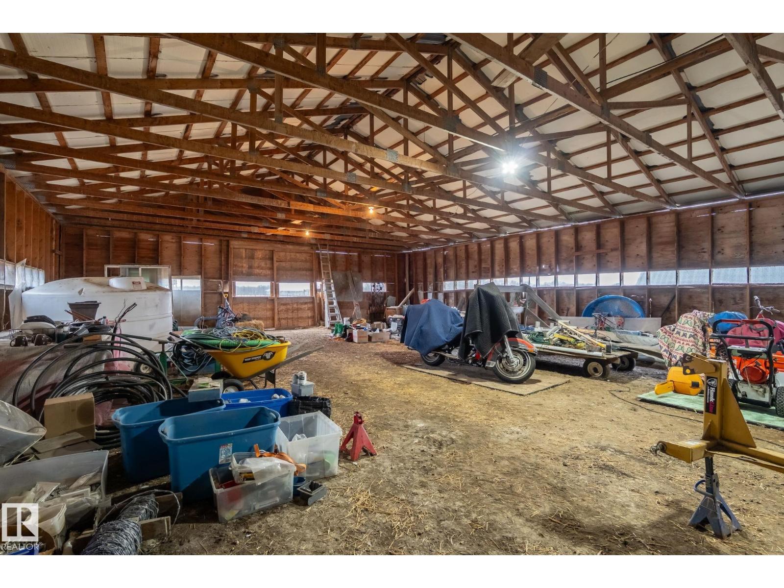 23127 TWP RD 502 - 61