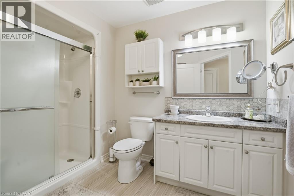 4644 PETTIT Avenue Unit# 203, Niagara Falls, Ontario, L2E6L5 — Photo 18