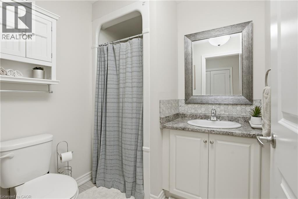 4644 PETTIT Avenue Unit# 203, Niagara Falls, Ontario, L2E6L5 — Photo 21