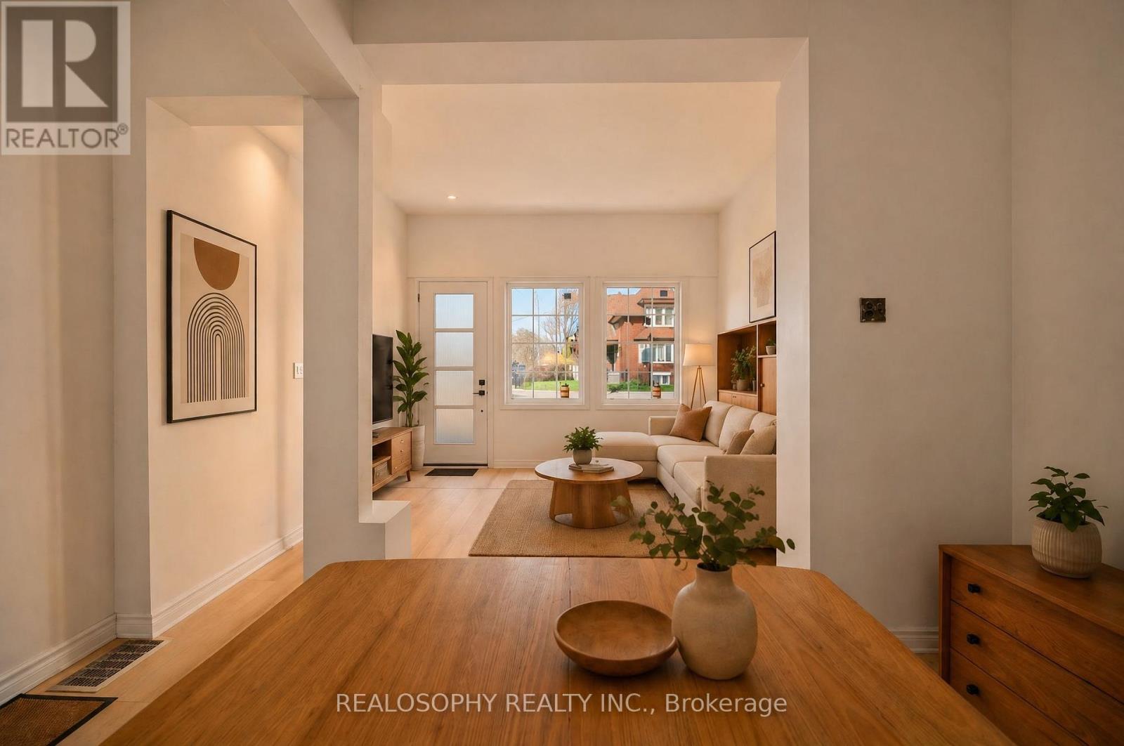 865 PAPE AVENUE — photo 4