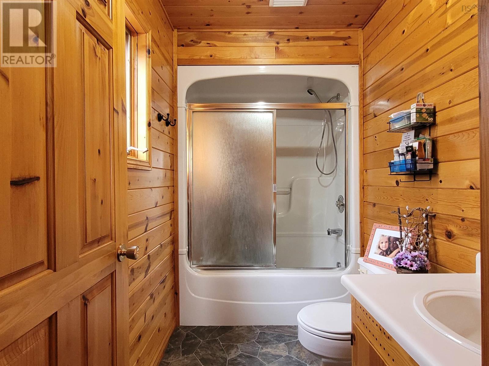 Property 26 of 38 of 57 Somerset Drive