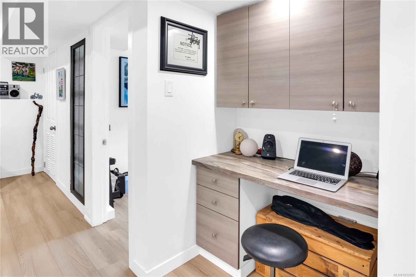 4085 Wellesley Ave - 15