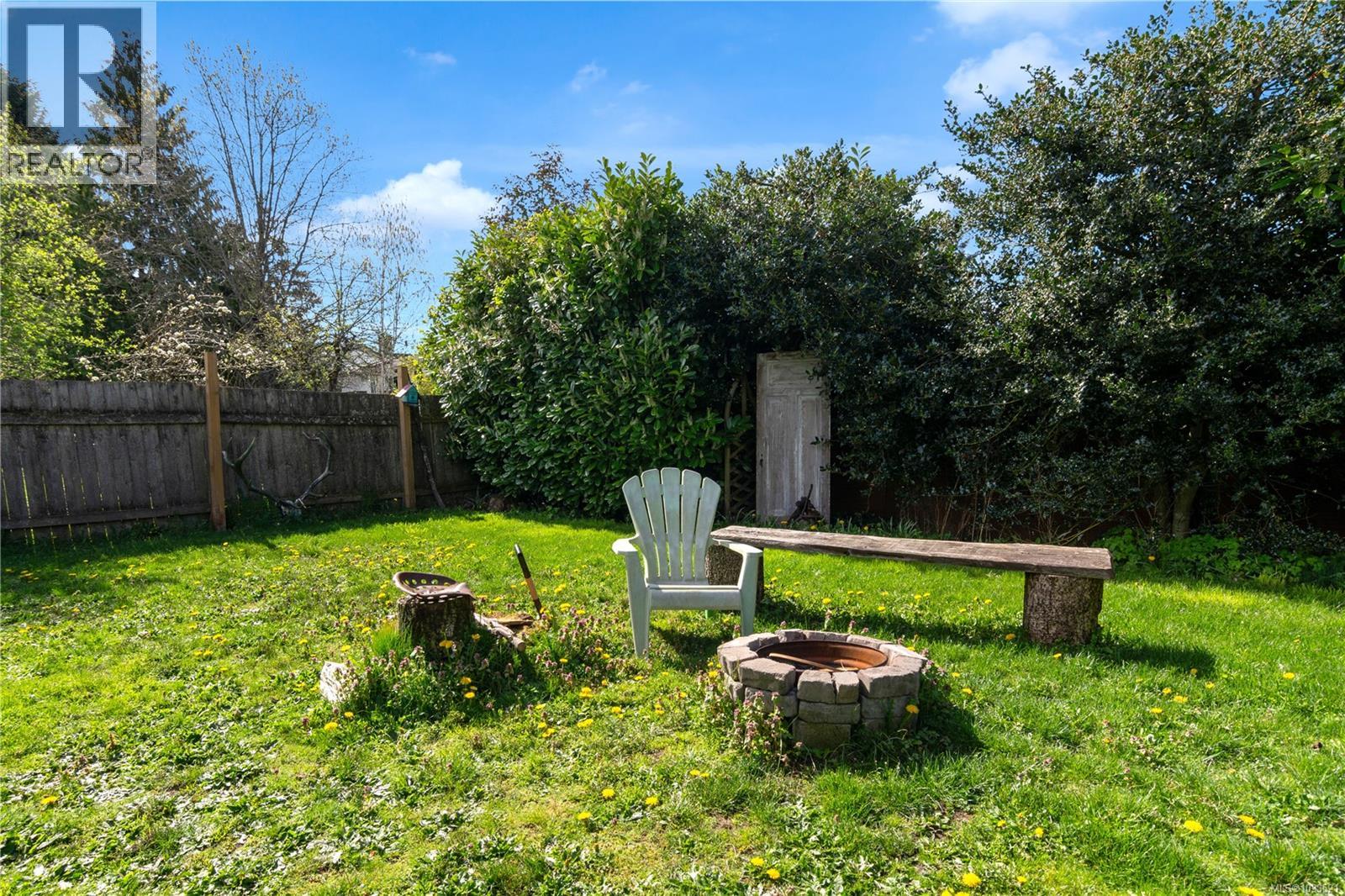 4085 Wellesley Ave - 27