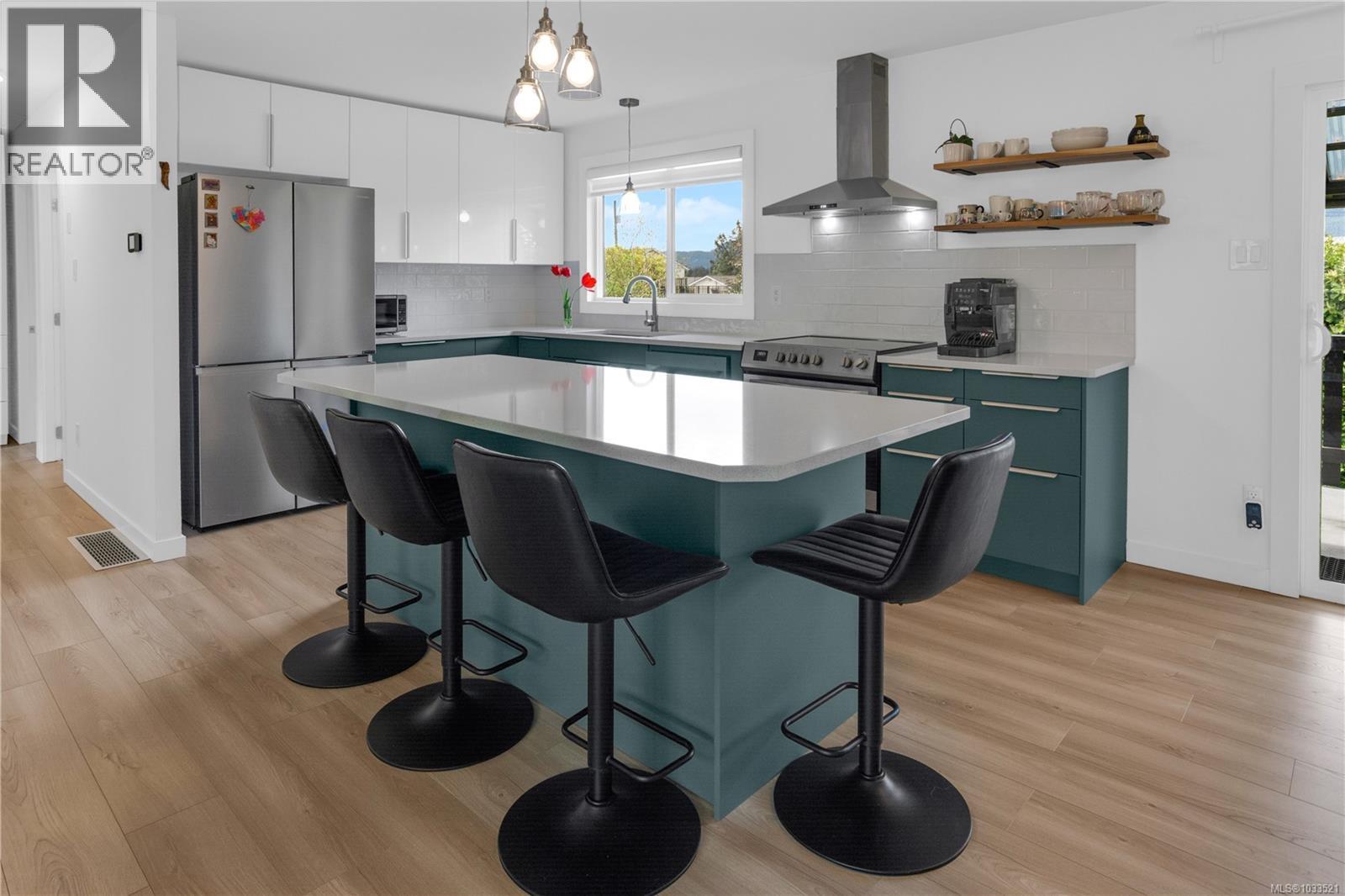 4085 Wellesley Ave - 3