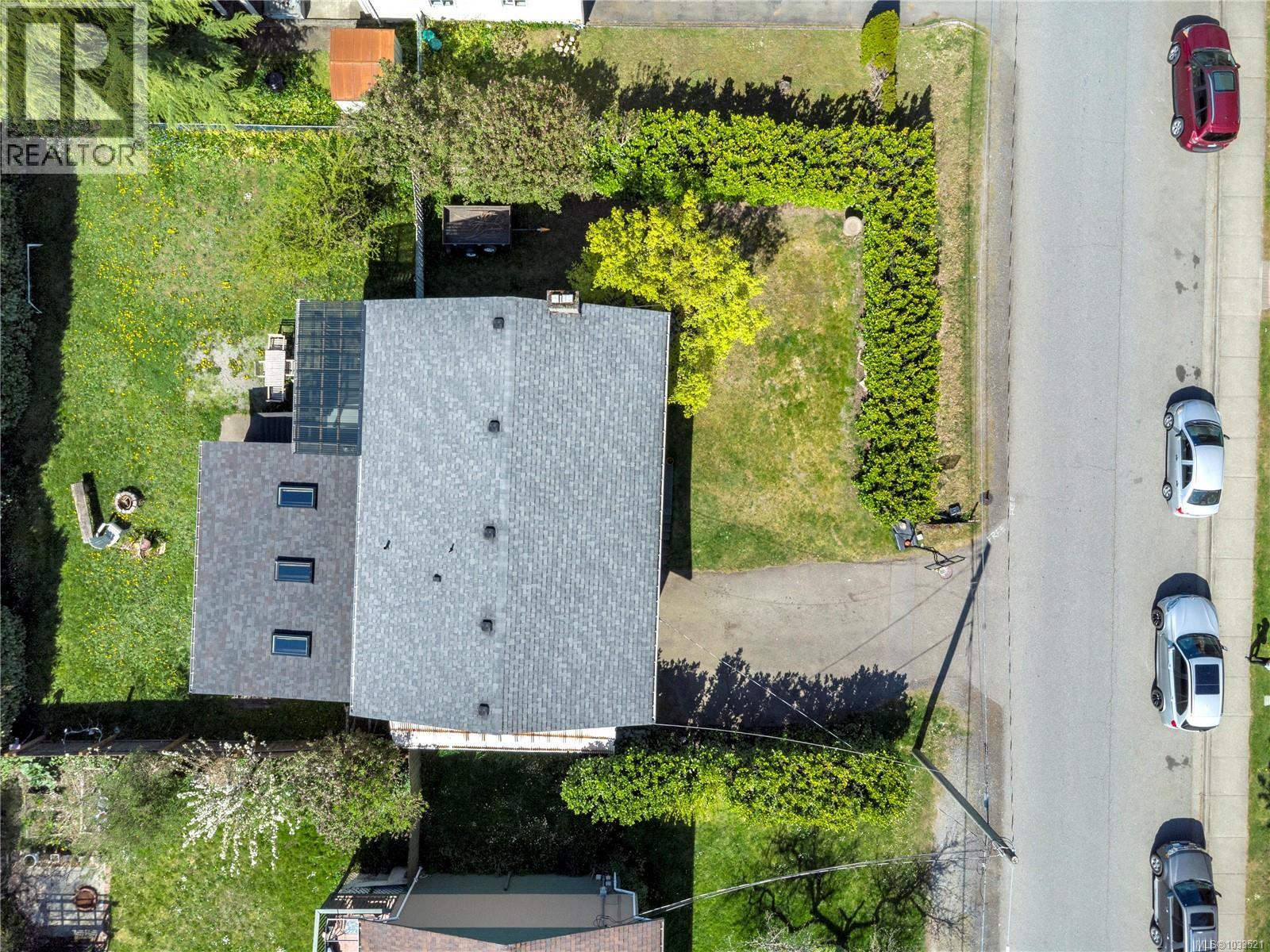 4085 Wellesley Ave - 36