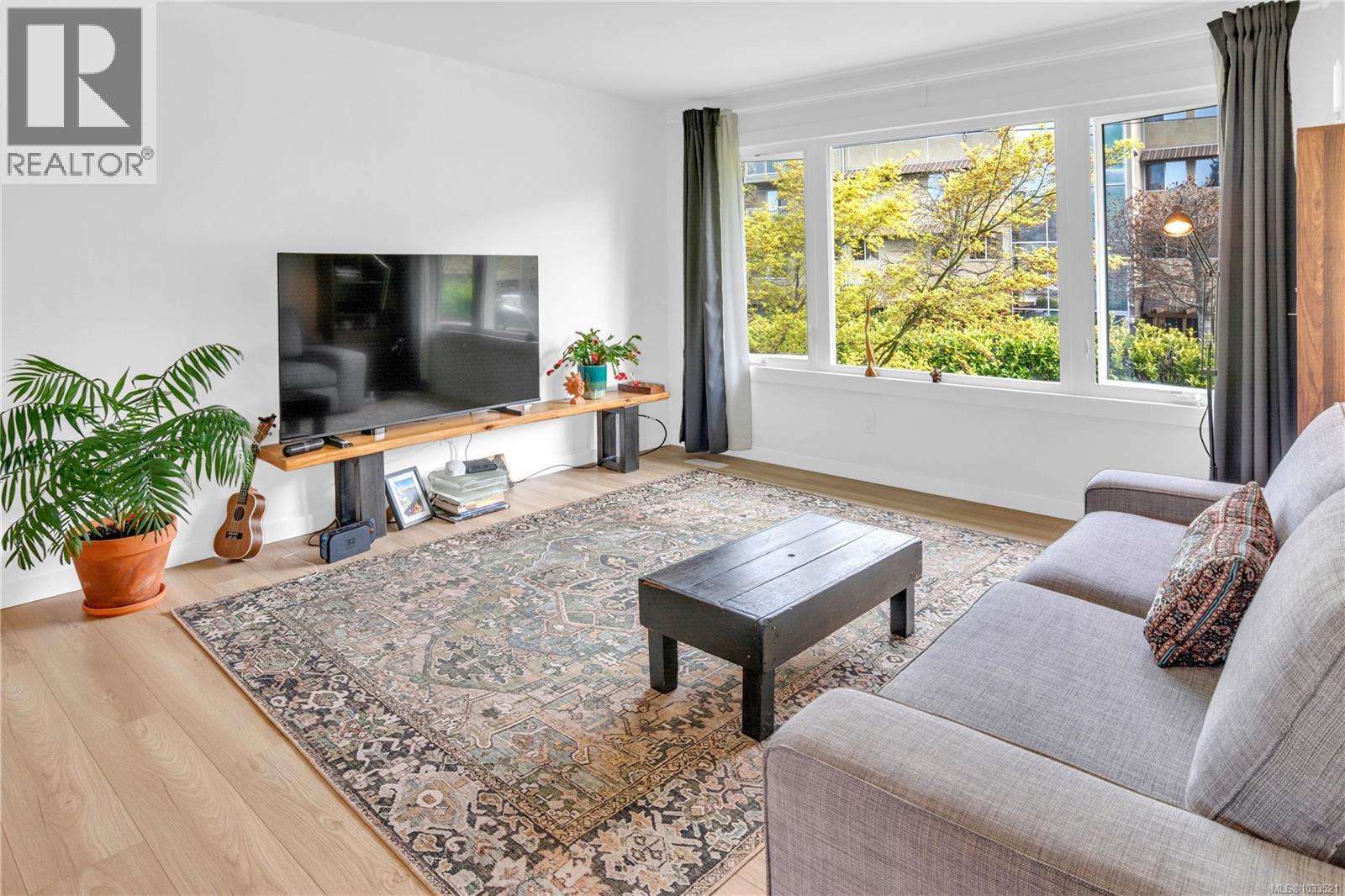 4085 Wellesley Ave - 7