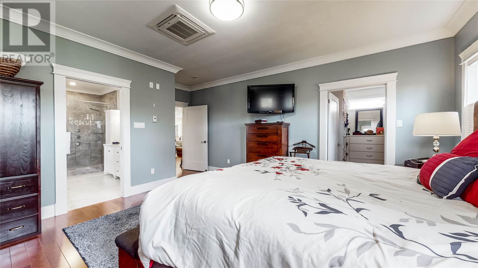 Primary Suite