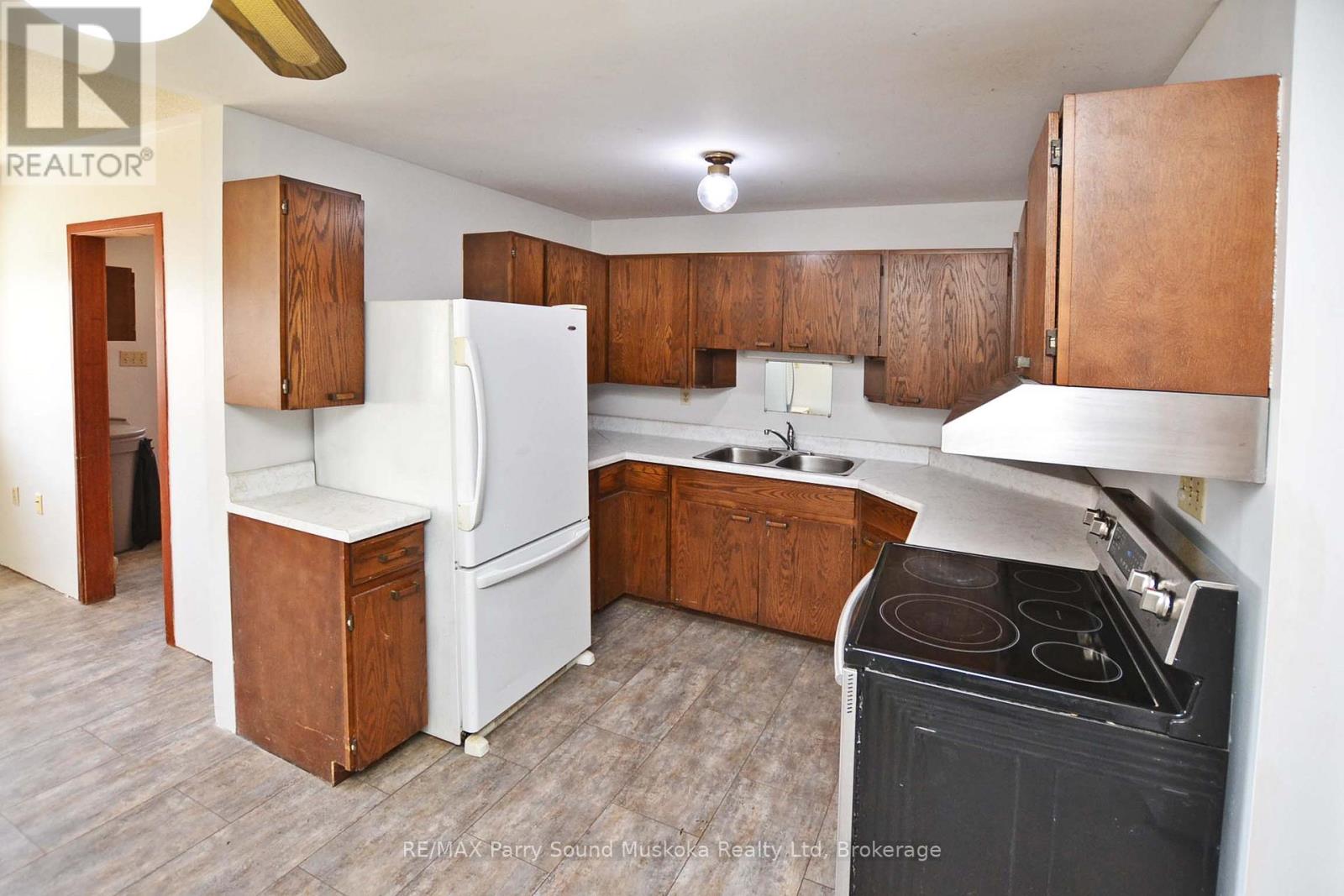 Unit 1 kitchen