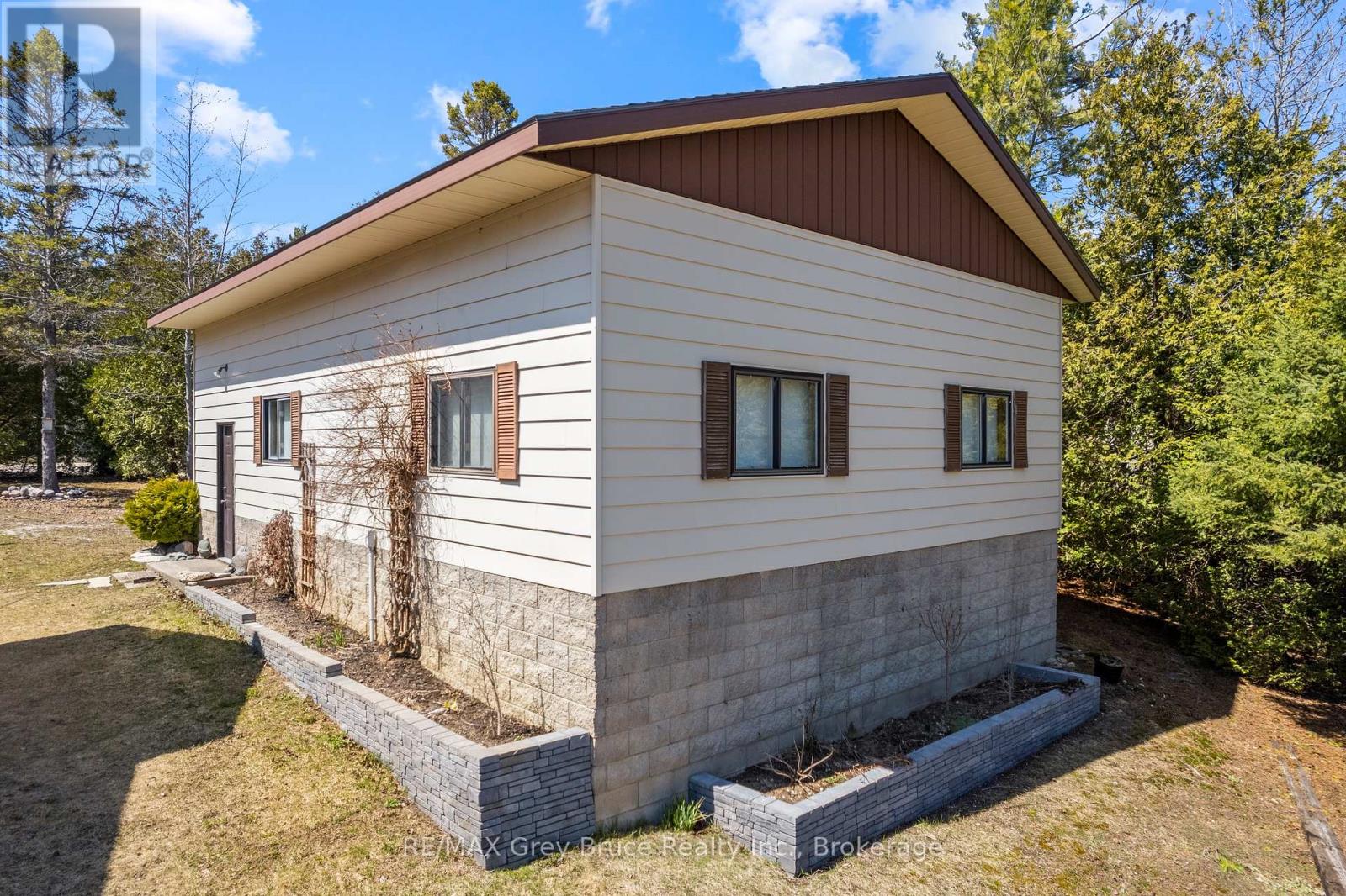 102 CARTER ROAD — photo 41