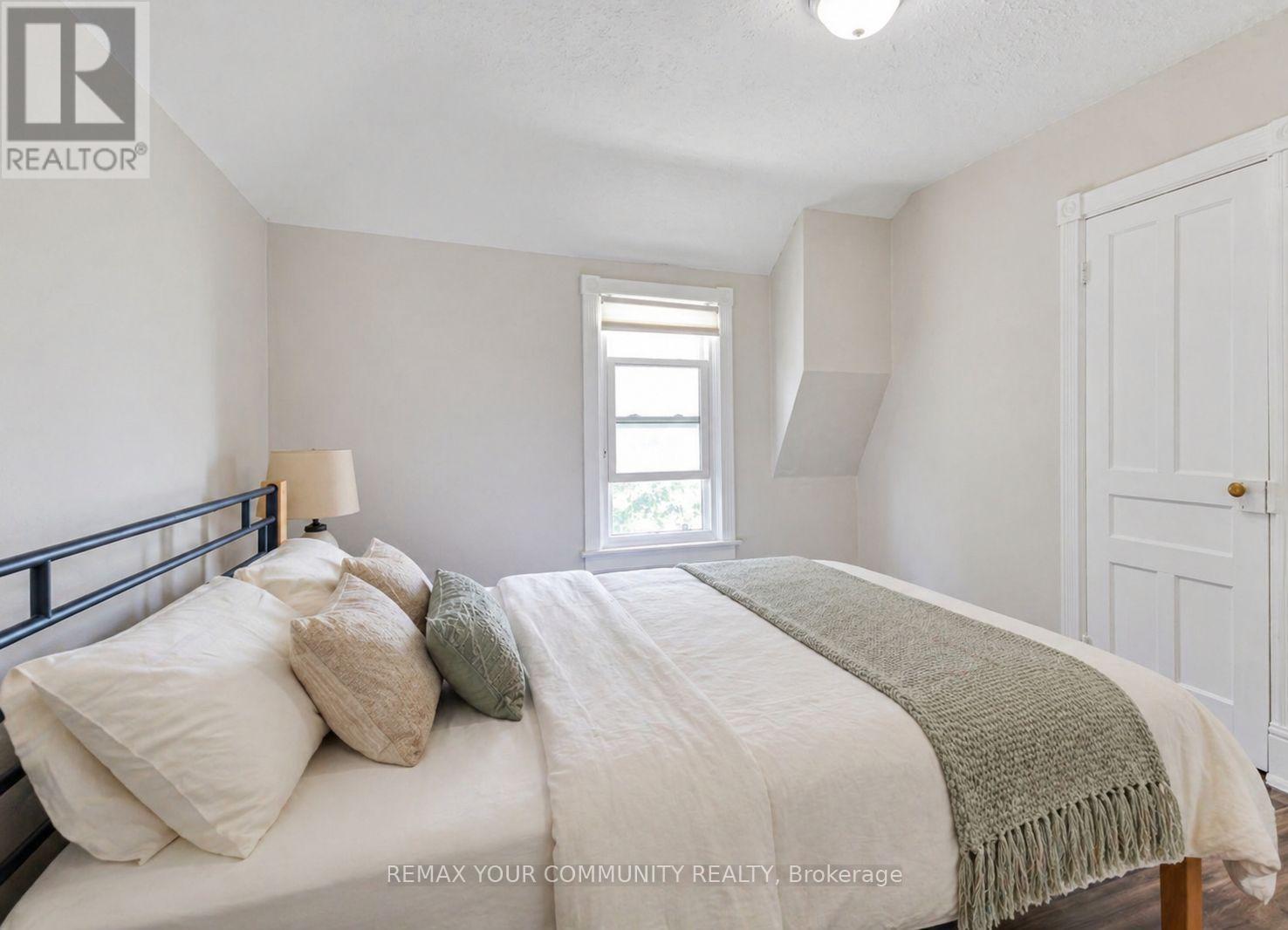 30 TIFFIN STREET - 23