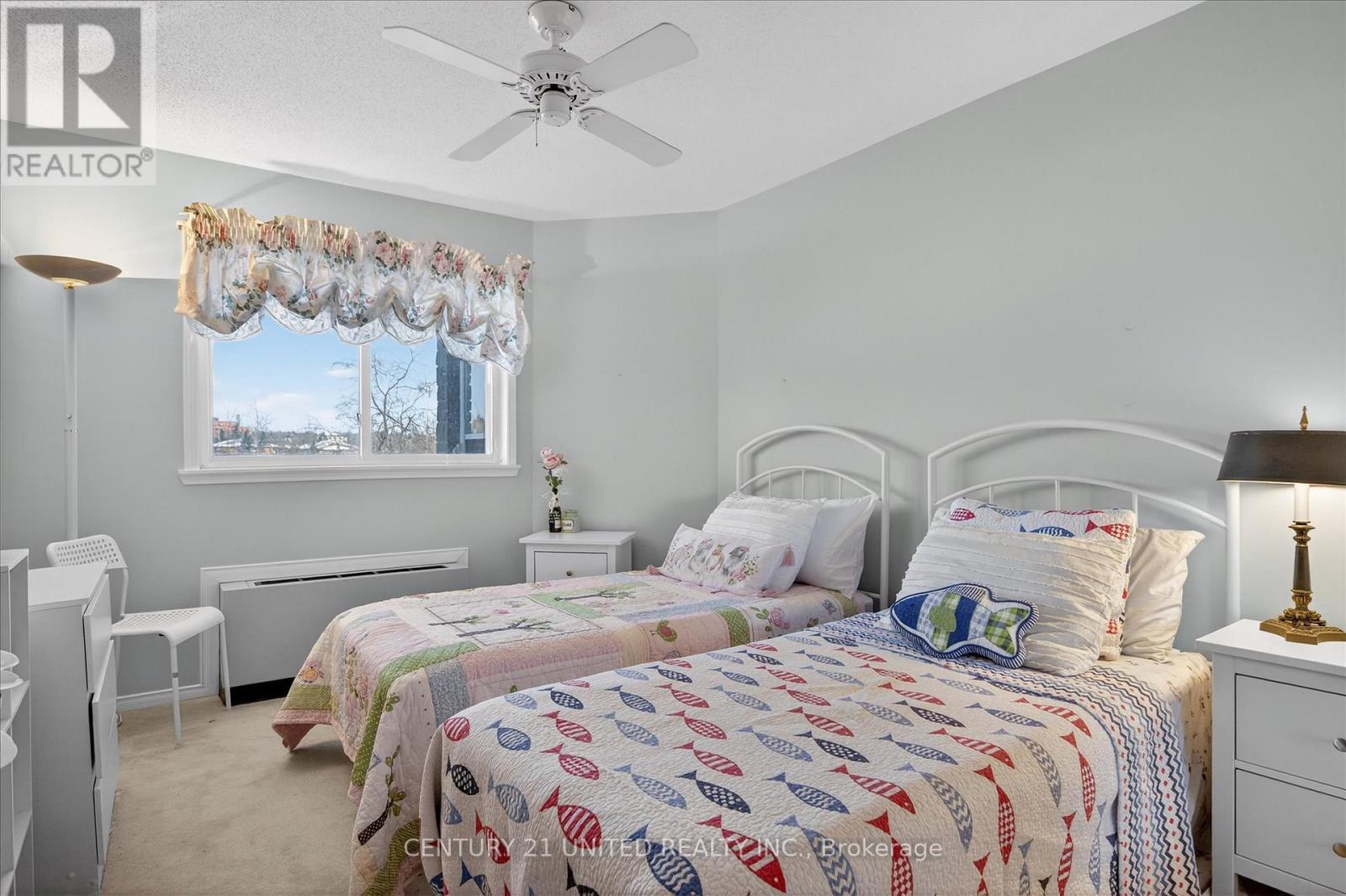 second bedroom / office / hobby room