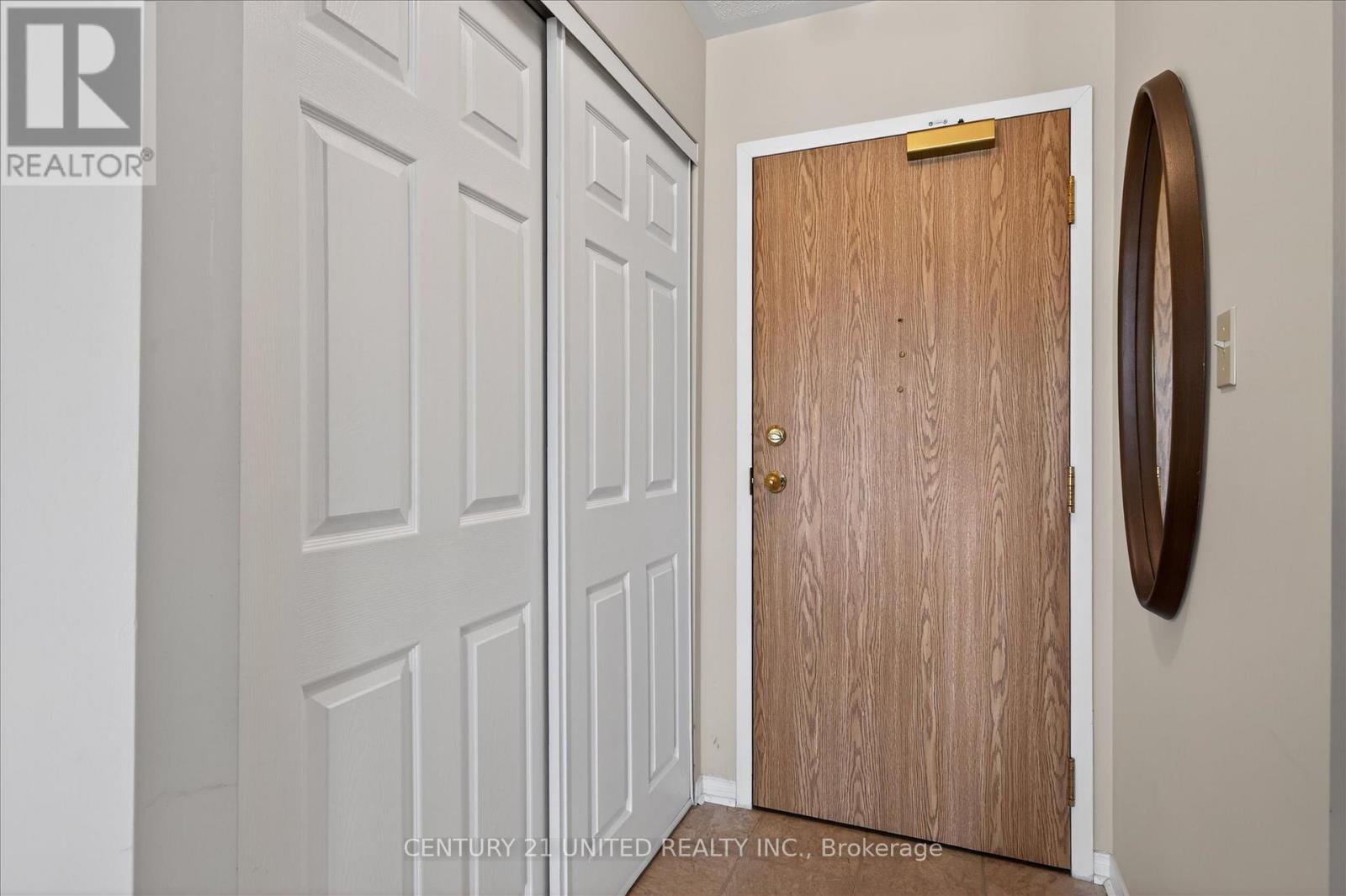many, many closets in suite