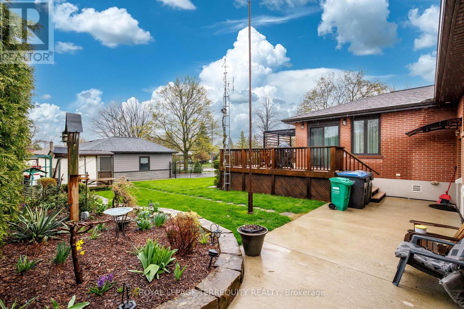 582 HYACINTHE BOULEVARD - 27