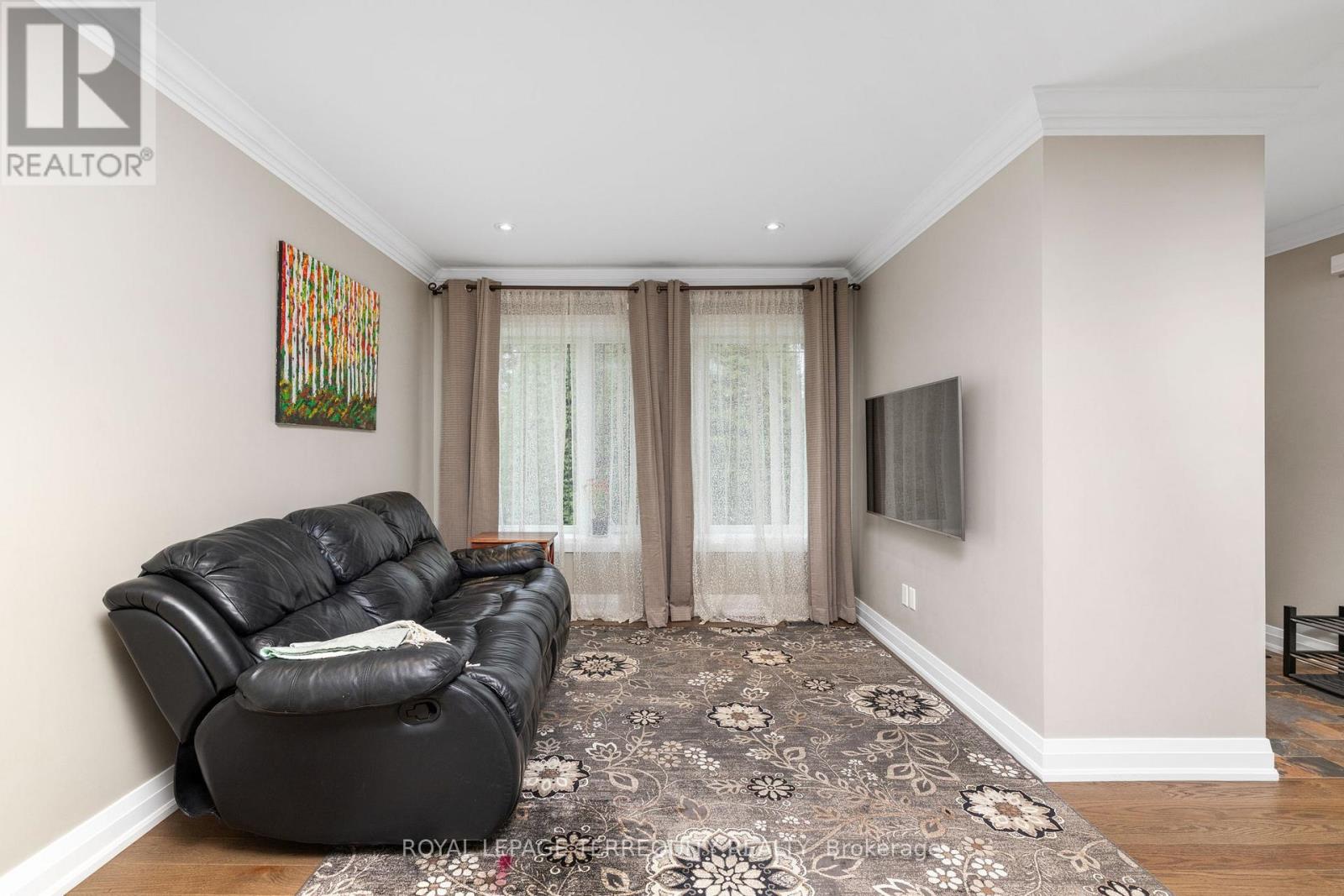582 HYACINTHE BOULEVARD - 6