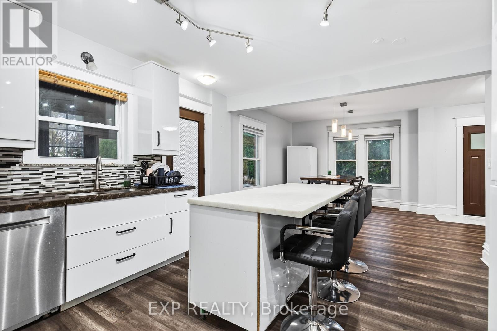316 NORTH SHORE BOULEVARD W - 14