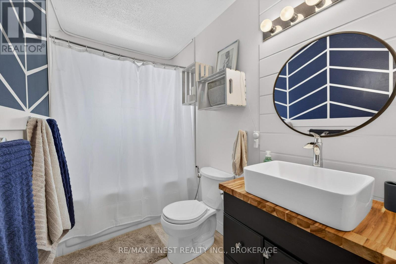 4333 MAPLE DRIVE - 13