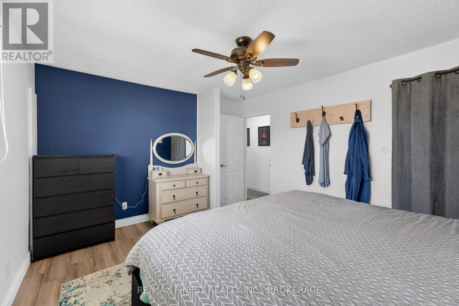 4333 MAPLE DRIVE - 15