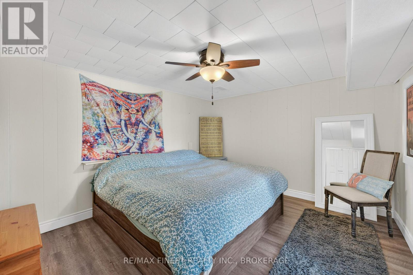 4333 MAPLE DRIVE - 26