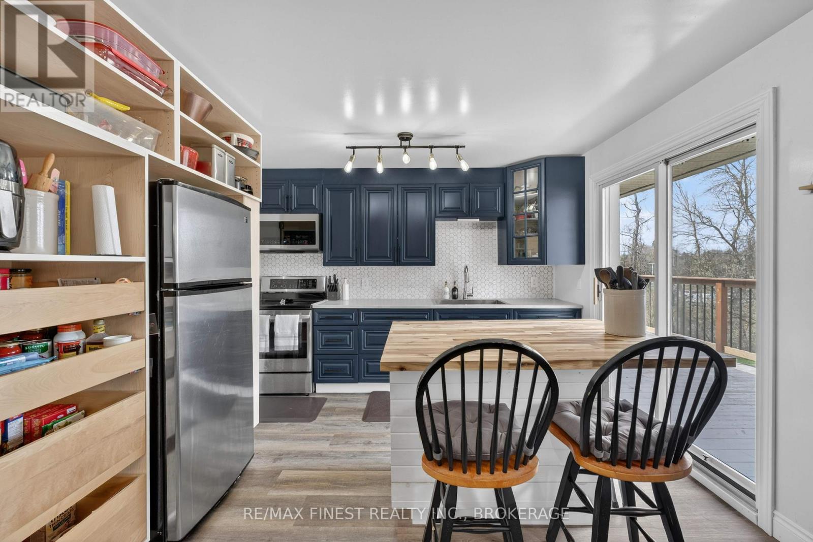 4333 MAPLE DRIVE - 8
