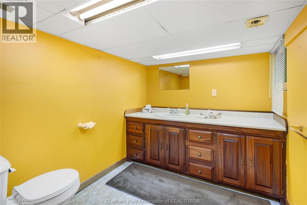 65 WILSON AVENUE — photo 26