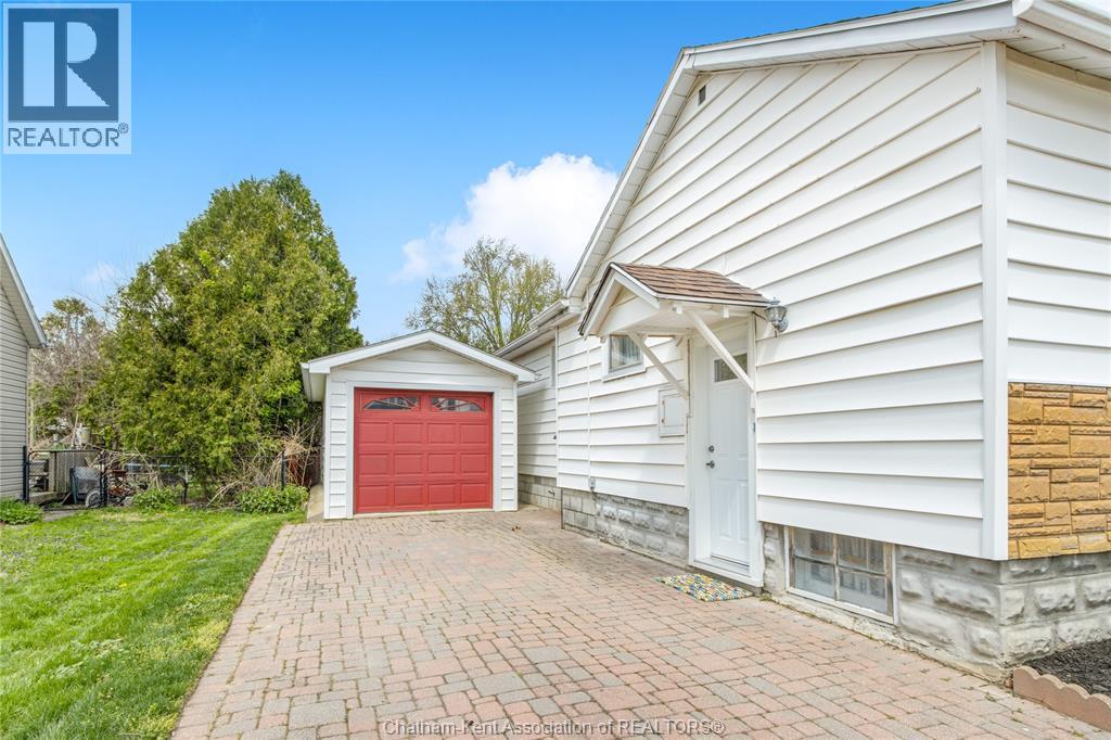 65 WILSON AVENUE — photo 29