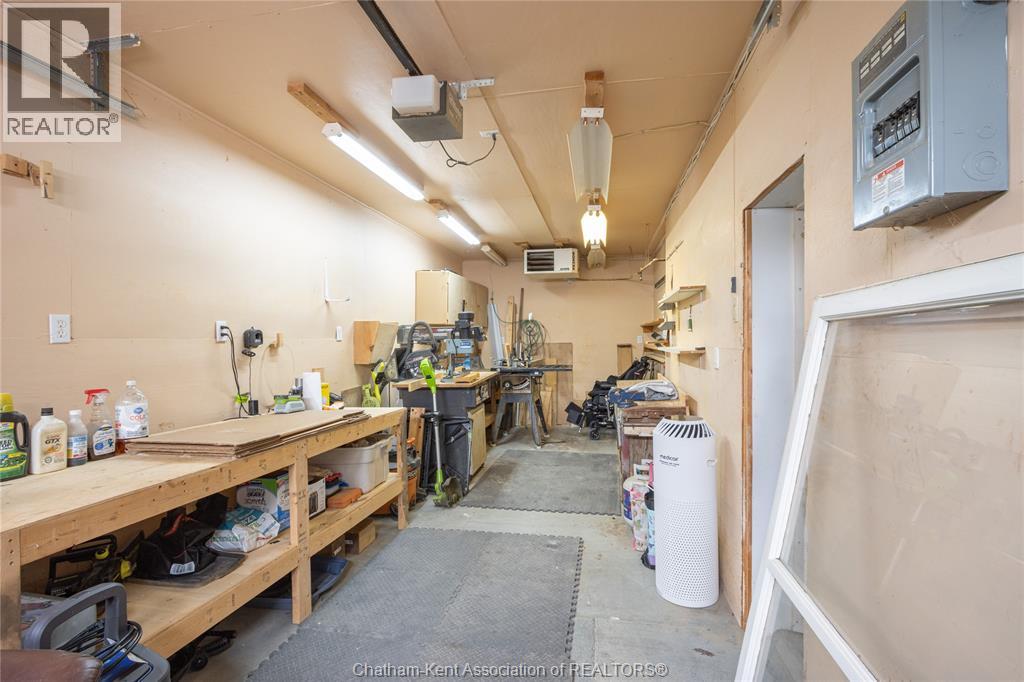 65 WILSON AVENUE — photo 30